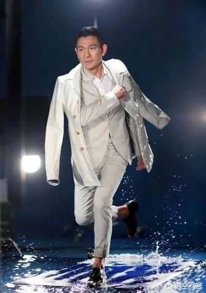 刘德华为什么这几年不在大陆开演唱会？
