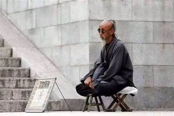 看风水和算命，哪个更重要？