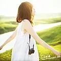 求几张穿着白色衣服的非主流唯美图片。。。