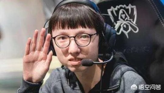 RNG公布夏季赛名单，上单AJ狼行Zrr三人，打野卡萨不见mlxg，他会就此退役吗？