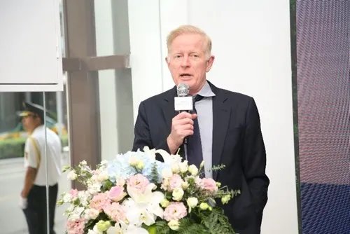 在北京享受德国医疗:德视佳北京东部诊所开启点“睛”之笔