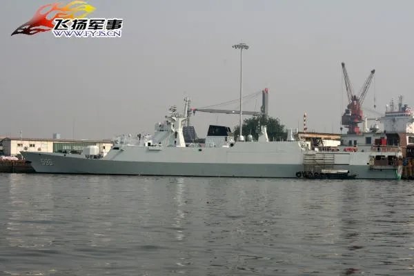 舰船入列
