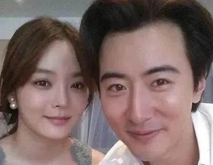 高梓淇蔡琳被曝已离婚,结婚6年女方独自带娃,他们分手前都有哪些征兆?