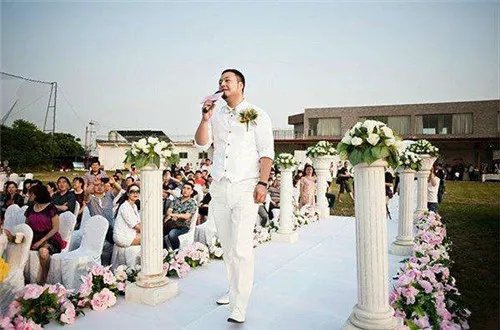 50首适合结婚的歌曲  总有一首能让您光芒万丈
