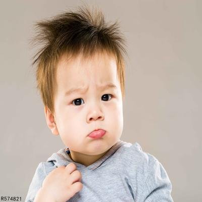 婴儿斗鸡眼怎么判断