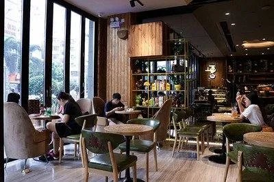 连咖啡关闭全部门店的原因是什么?