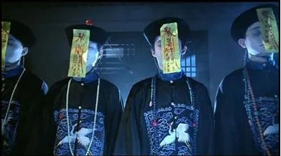 僵尸为什么总是穿着清朝的官服?清朝僵尸的由来
