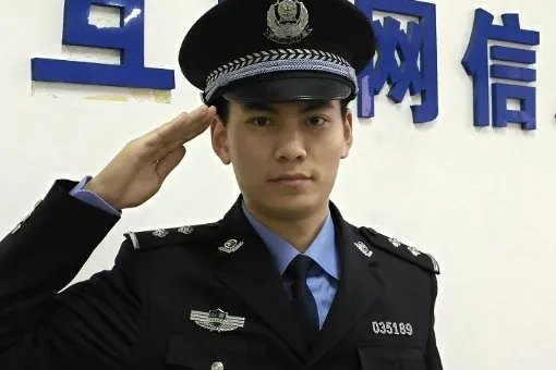 人民日报评网络虚假流量,你觉得怎么样才能改变这种现象?