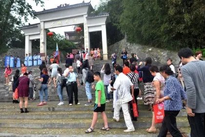 旅游景点如何拍照