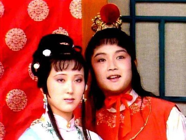 《枉凝眉》这首歌的歌词大意是什么?