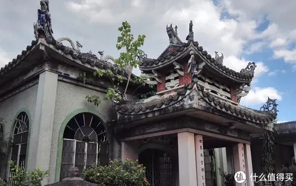 明星豪宅有啥好羡慕的,中国真正的千万豪宅都在农村!