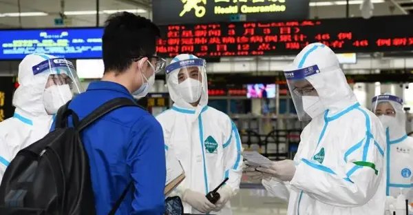 吴尊友称与新冠的斗争是长期的,国内疫情防控为什么不能与国际同步?