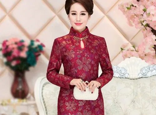 婚宴妈妈礼服一般多少钱 女儿出嫁母亲穿什么