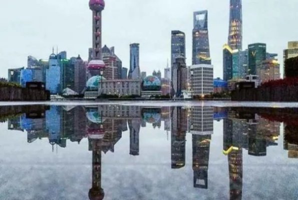 学摄影大概需要多少钱?