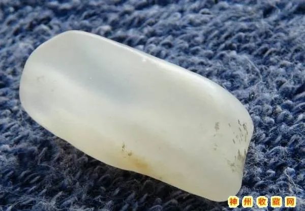 雅丹玉的介绍