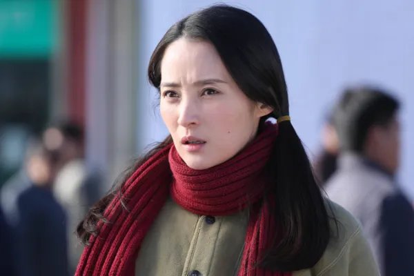 蒋勤勤孙俪是同父异母,俩人真实关系浮出水面,你觉得像吗?