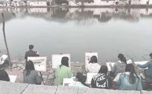 《女人体》写生素描技法