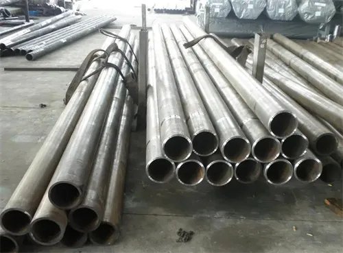 钢管一米多少公斤