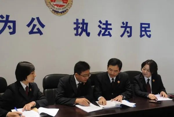 华融公司原董事长赖小民二审获死刑,这一判决是否大快人心?