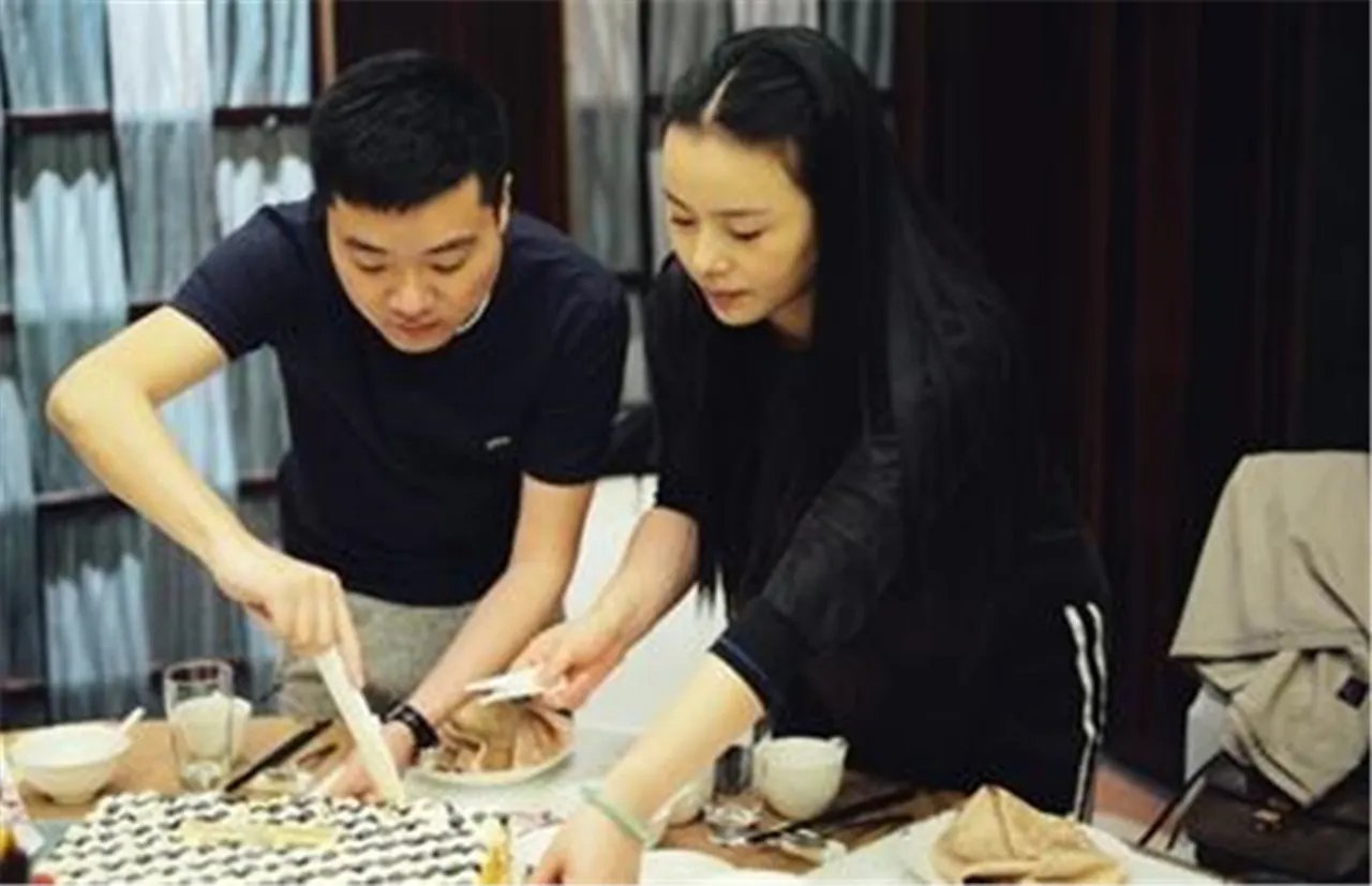 丁俊晖与“富二代”妻子张元元究竟有着怎样的爱情故事?