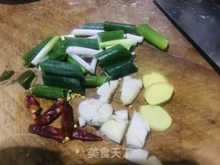 家常红烧鱼