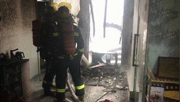 突发!西安北郊一高层突燃大火,蔓延多层,造成的损失谁来赔偿?