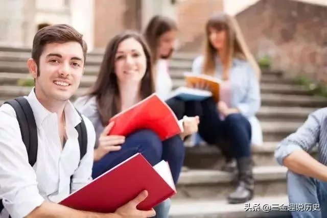 如何看待「国科大学生季某某在国外社交平台发表不当言论」?学生应有的素养有哪些?