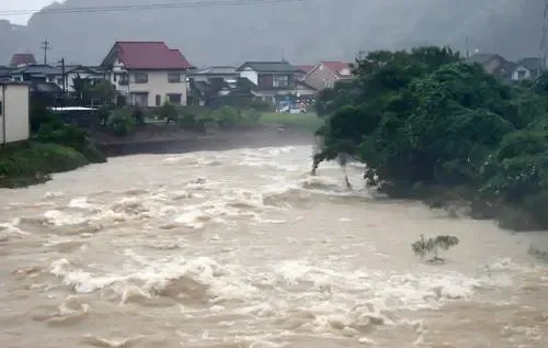 南方一些中小河流或有较大洪水