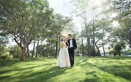 厦门拍婚纱照多少钱 厦门有哪些拍摄地点