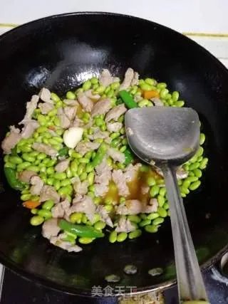 青豆炒肉