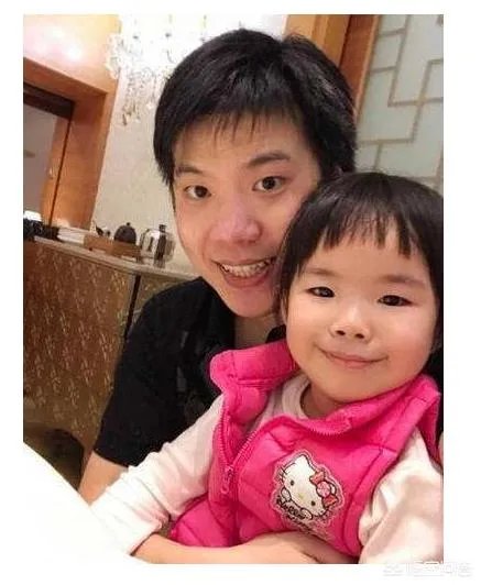 黄奕被前夫爆私密照:不离婚,不知道一个人能有多恶毒?