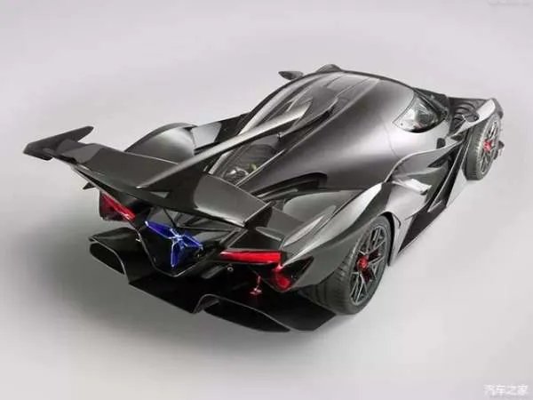 来自外星的猛兽超跑 Gumpert Apollo Intensa Emozione