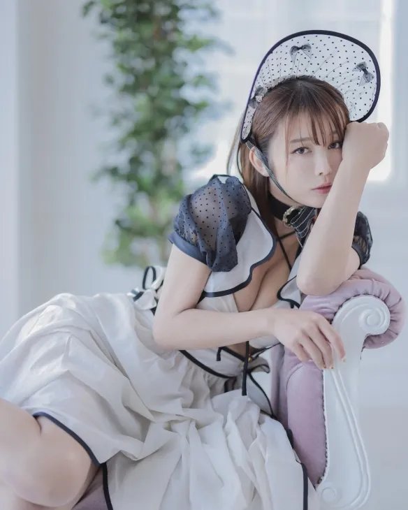 让人血脉喷张的极致美景！身材犯规的岛国熟女ikumi