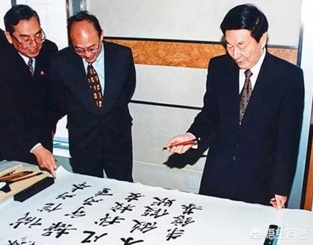 瑞幸咖啡为什么承认造假?