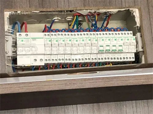 断路器的作用是什么