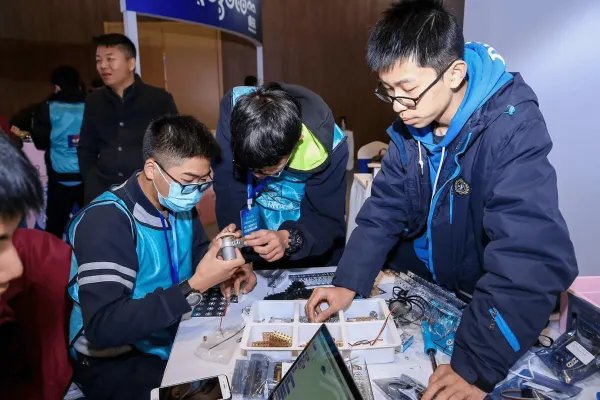 人大代表建议将高中生22点就寝写入法律,现在高中生的就寝时间如何?