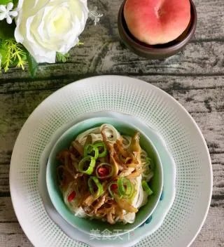 “榨菜”榨菜肉丝面