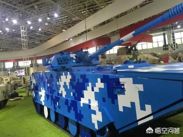 中国05式两栖步战车在海里时是否可以开炮?性能怎么样?