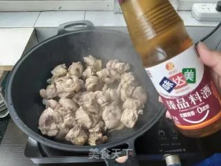 土豆炖鸡