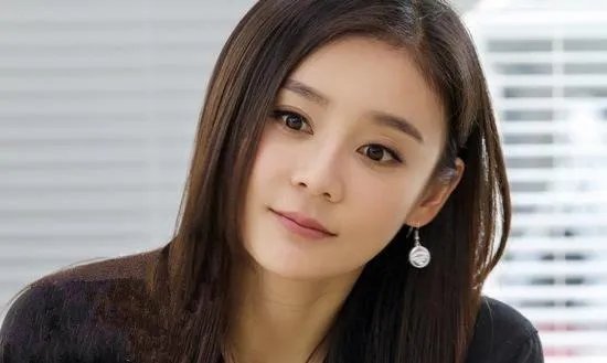为什么越变越好看的袁姗姗,反而没有之前火了?