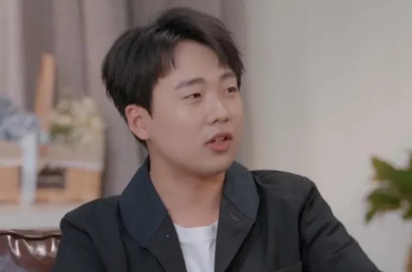 同样是拒绝炒情侣,为何郭麒麟对孟子义和宋祖儿的态度完全不同呢?