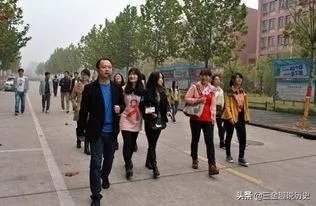 如何看待「国科大学生季某某在国外社交平台发表不当言论」?学生应有的素养有哪些?