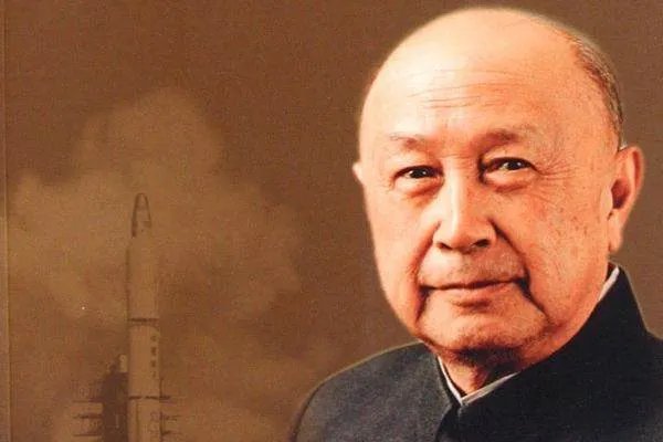 为什么钱学森晚年会沉迷于特异功能的研究?