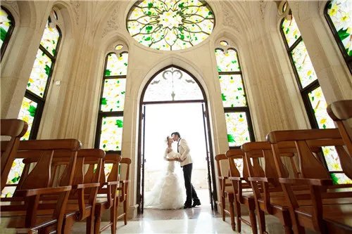 教堂式婚礼仪式介绍 教堂婚礼流程如何安排