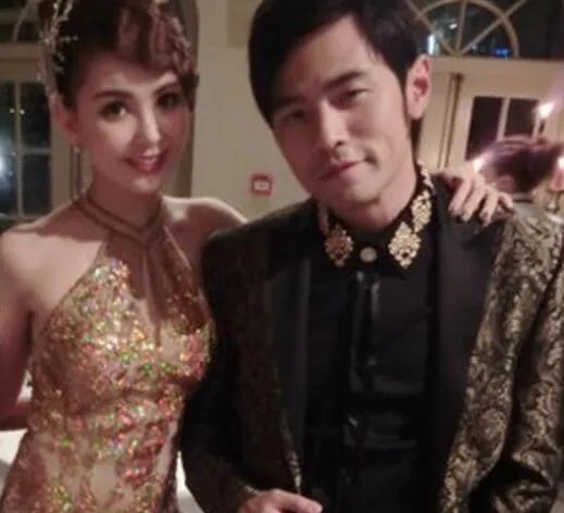 周杰伦女友昆凌照片曝光 结婚前后疑似整容