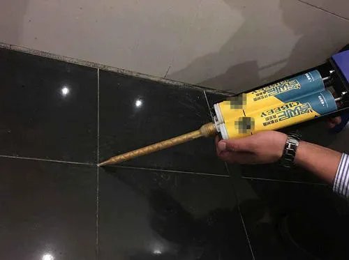美缝剂可以当防水密封胶用吗