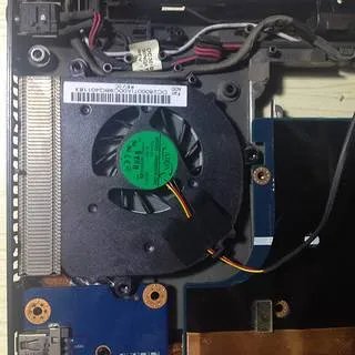 lenovo 联想 U450笔记本维护:拆机清灰、换风扇、换硅脂、换固态硬盘、换内存