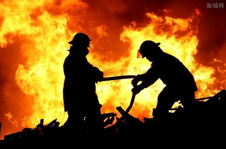 官方通报河南登封工厂爆炸原因 登电集团引起关注