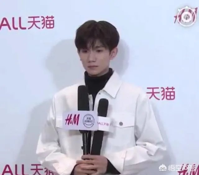 王俊凯为什么曝光率少,代言却最多,易烊千玺和王源曝光率高代言却少?