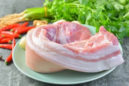 煮猪肉是冷水下锅还是热水下锅